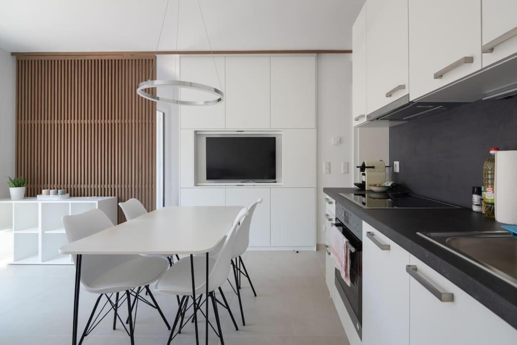 Neu Und Hell In Zentraler Ruhelage Mit Parkplatz Apartment เวียนนา ภายนอก รูปภาพ
