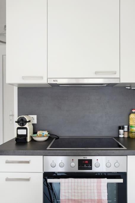 Neu Und Hell In Zentraler Ruhelage Mit Parkplatz Apartment เวียนนา ภายนอก รูปภาพ