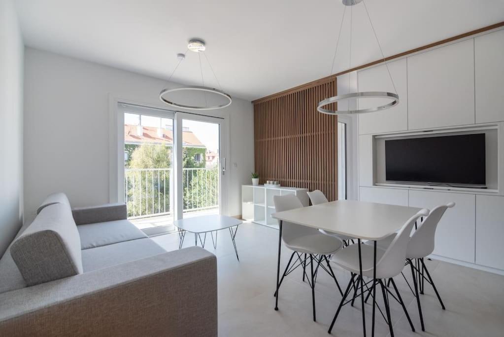 Neu Und Hell In Zentraler Ruhelage Mit Parkplatz Apartment เวียนนา ภายนอก รูปภาพ